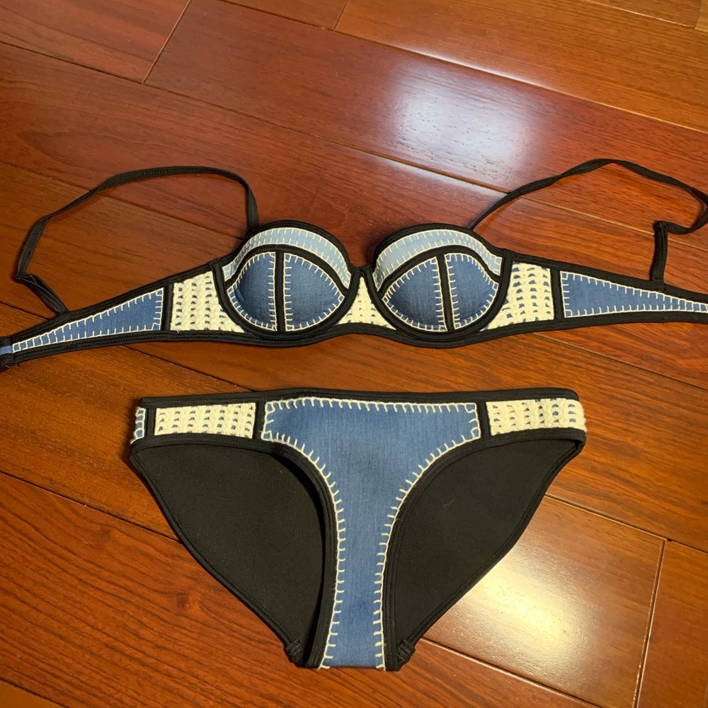 TRIANGL Bikini XS Top and XXS Bottoms